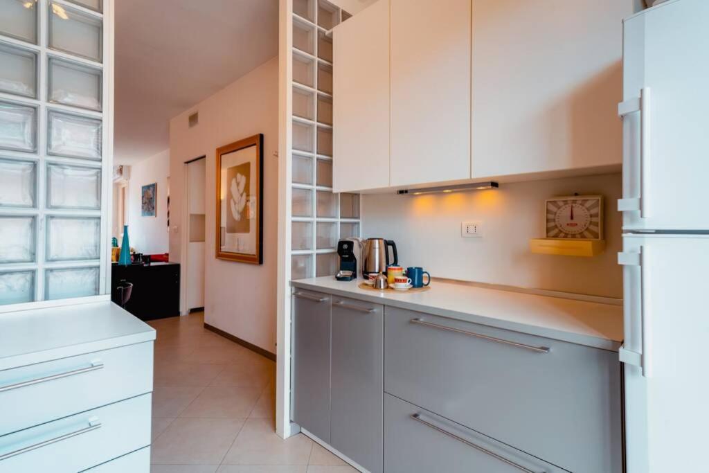 Grand Central Ventimiglia - Wifi & Parking Экстерьер фото